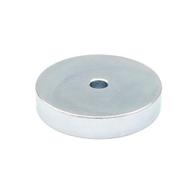 Gripmagnet neodymium Ø40x8,0 mm med försänkt hål Ø5,5 mm